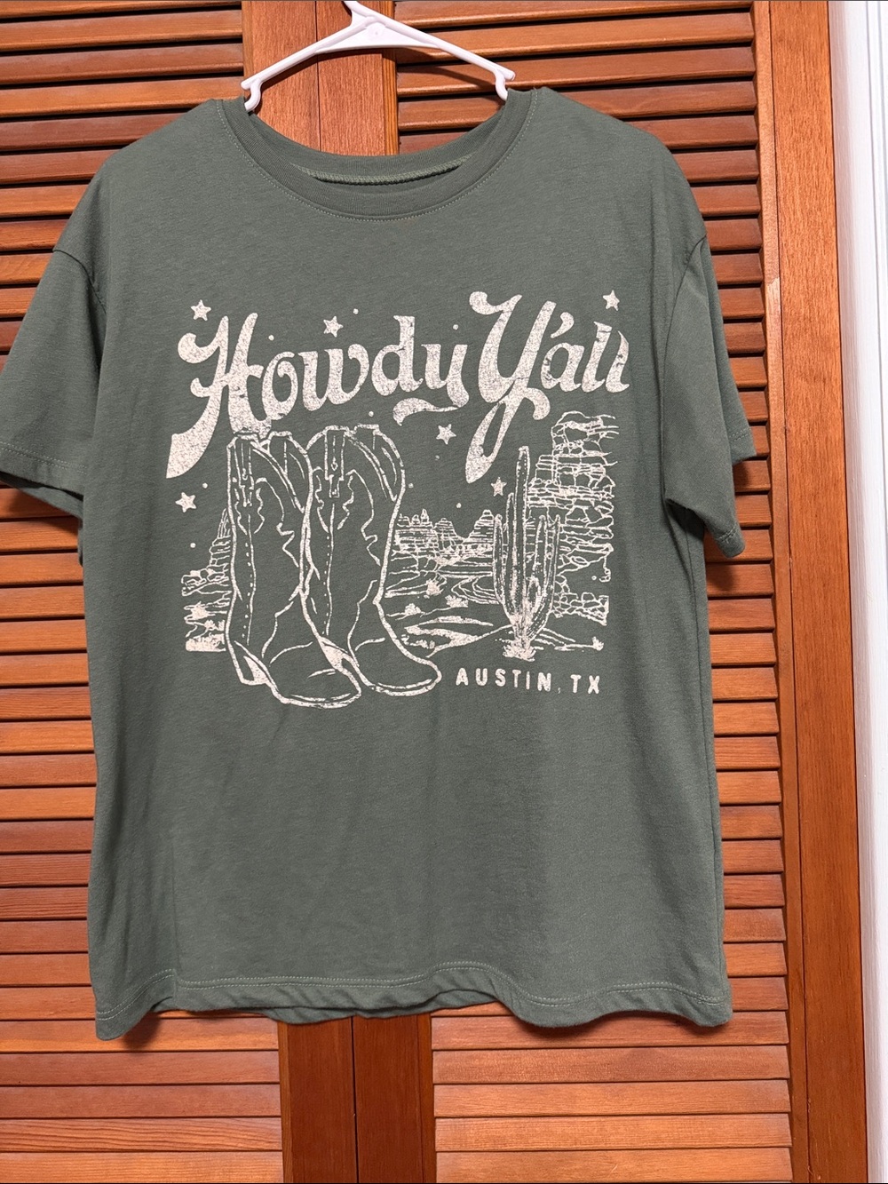 Hybrid Apparel Olive Green 'Howdy Y'all' Graphic Tee